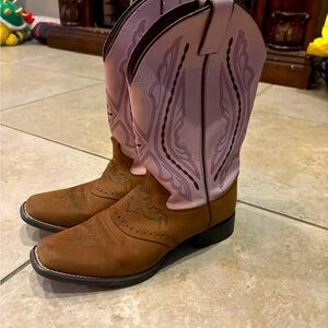 Women’s Justin Boots